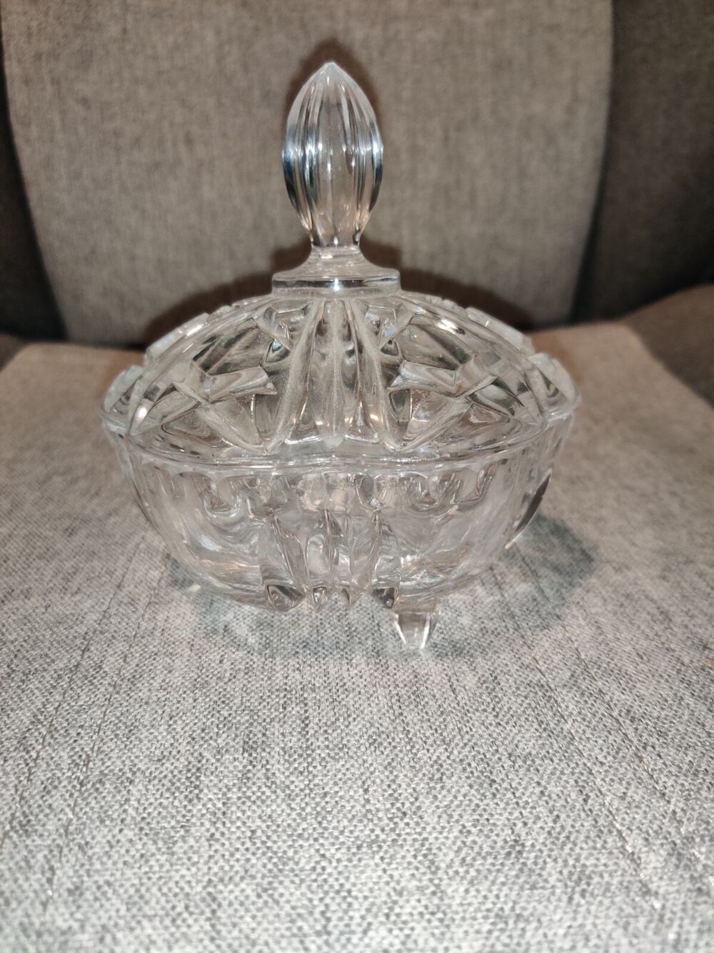 Vintage Elegant Clear Glass Candy Dish Excellent Condition
